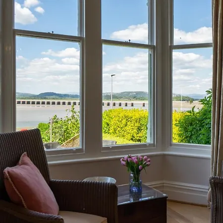 Number 43 Arnside